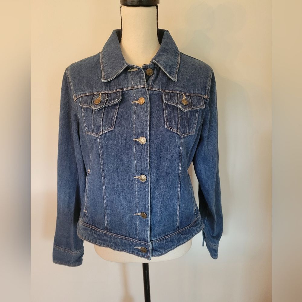 Live a Little LAL blue jean jacket, long sleeves pockets, collared, size M